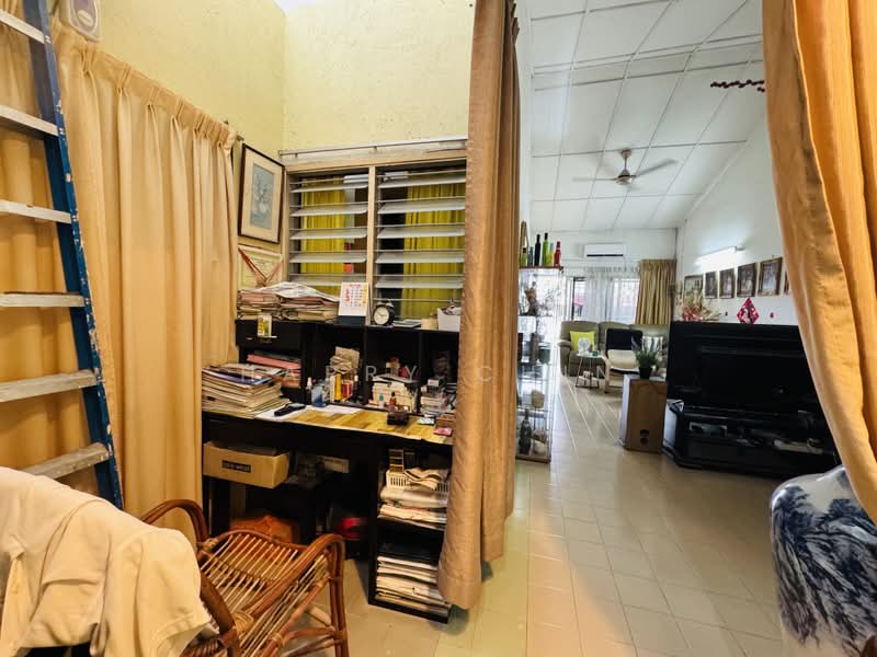 Terraced House for Sale in Cheras (Selangor) - Harry Chin - Study - PropertyGuru.com.my