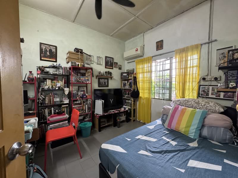 Terraced House for Sale in Cheras (Selangor) - Harry Chin - Bedroom - PropertyGuru.com.my