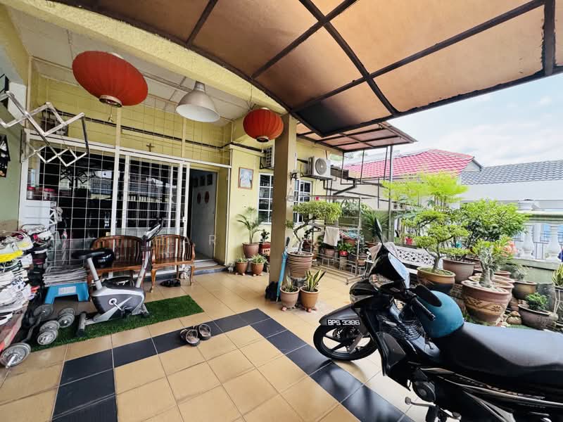 Terraced House for Sale in Cheras (Selangor) - Harry Chin - Exterior - PropertyGuru.com.my