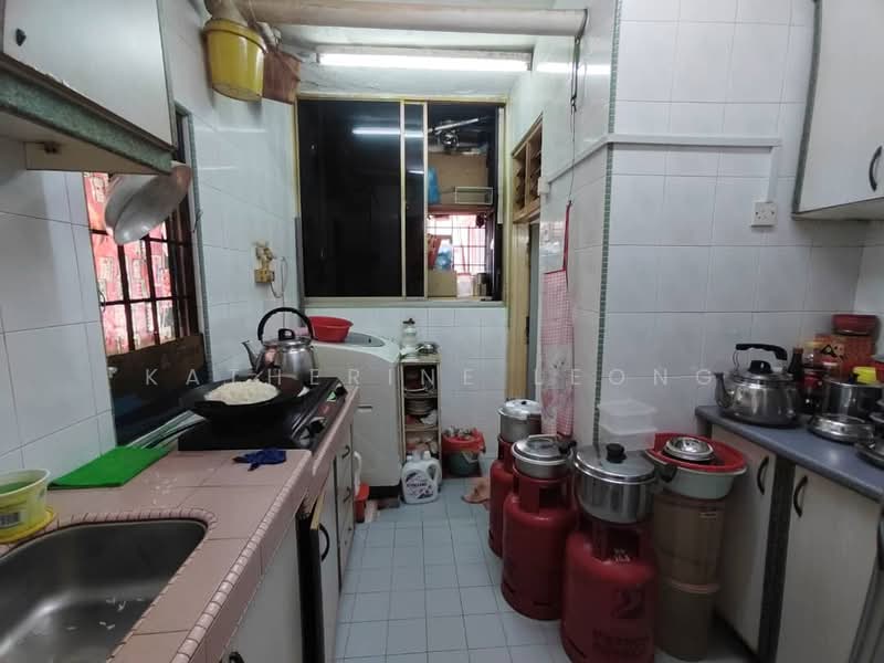 Rumah Flat untuk Dijual di Rajawali Apartment - Katherine Leong - Kitchen - PropertyGuru.com.my