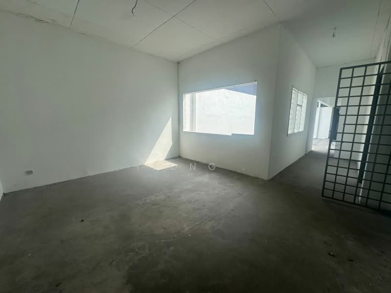 Kedai / Pejabat untuk Disewa di Seksyen 2, Taman Kinrara (Puchong) - Yeong . - Interior - PropertyGuru.com.my
