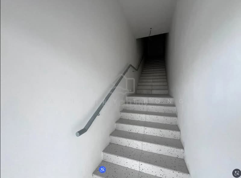 Kedai / Pejabat untuk Dijual di Bandar Seri Botani (Ipoh) - Ainsley Thong - Corridor - PropertyGuru.com.my