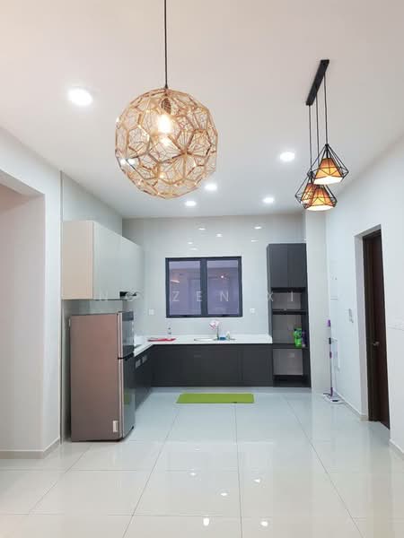 Condominium for Rent at Bay Point @ Country Garden Danga Bay - NG ZEN XI - Kitchen - PropertyGuru.com.my