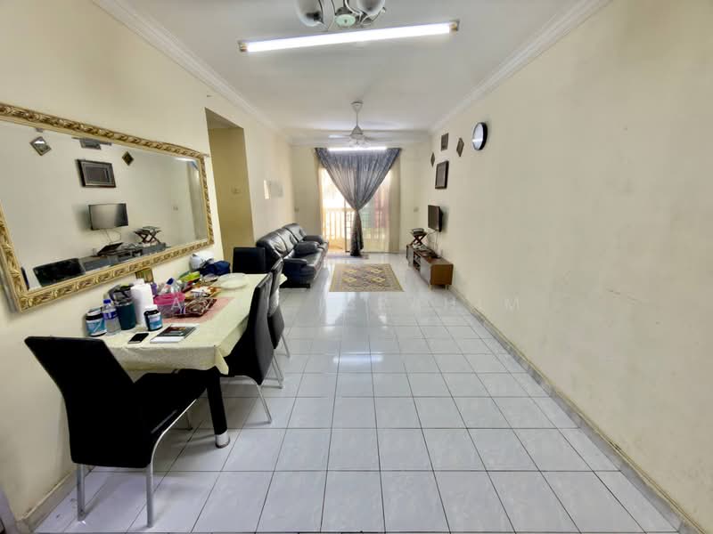 Condominium for Sale at Laksamana Puri - Azli Ibrahim - Living Room - PropertyGuru.com.my