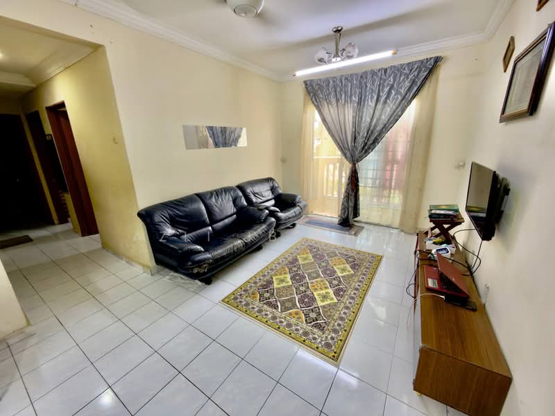 Condominium for Sale at Laksamana Puri - Azli Ibrahim - Living Room - PropertyGuru.com.my