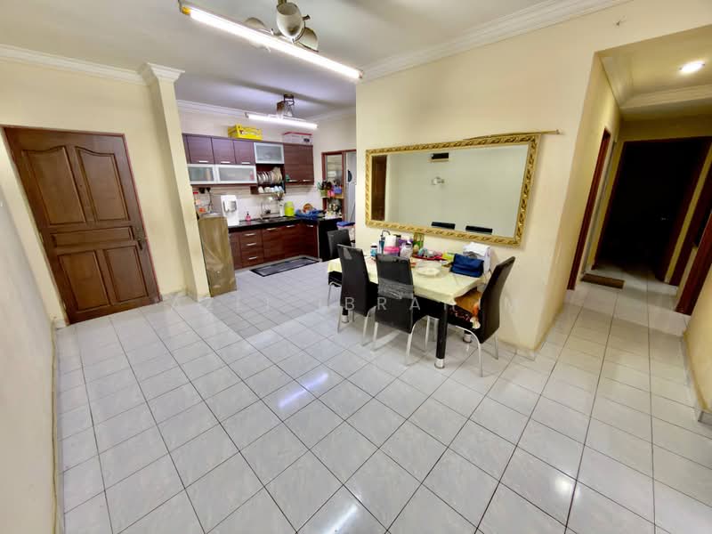 Condominium for Sale at Laksamana Puri - Azli Ibrahim - Kitchen - PropertyGuru.com.my