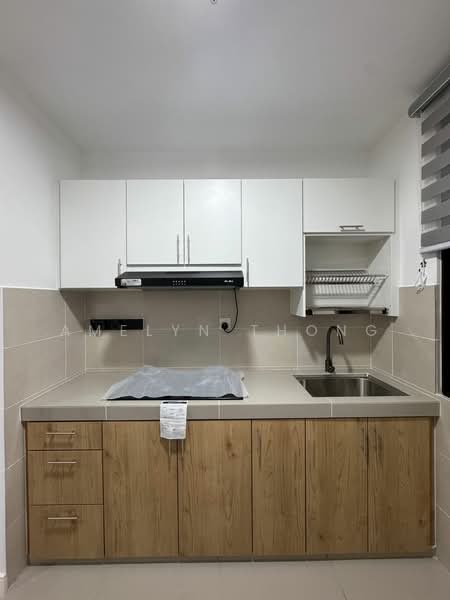 Service Residence for Rent at The Pulse Residence - Amelyn Thong - Kitchen - PropertyGuru.com.my