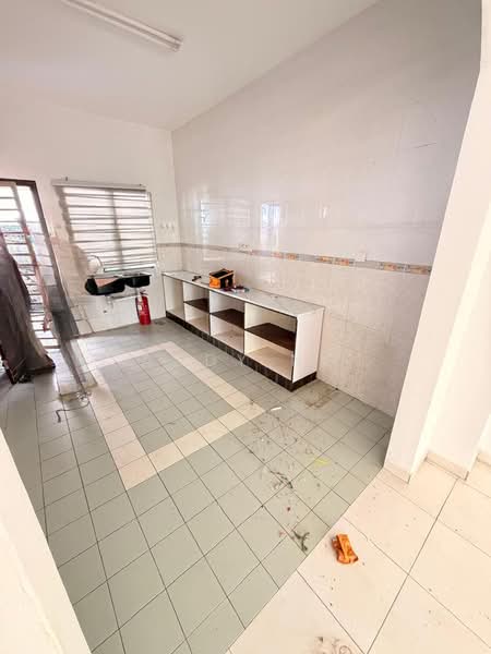 Rumah Teres 2 Tingkat untuk Dijual di Taman Suria (Bandar Sungai Long) - Addy Ng - Kitchen - PropertyGuru.com.my
