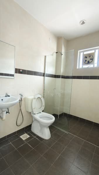 2.5-storey Terraced House for Sale in Medan Lapangan Suria (Ipoh) - David Wong - PropertyGuru.com.my