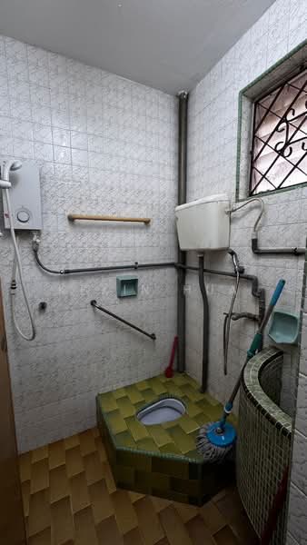 Flat for Rent at Flat Taman Ungku Tun Aminah - Kexin Hua - PropertyGuru.com.my