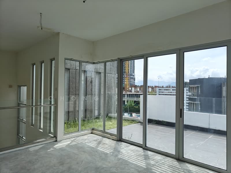 Rumah Berkembar untuk Dijual di Kipark Sri Utara (Batu) - Chong Pei Sze - Balcony - PropertyGuru.com.my