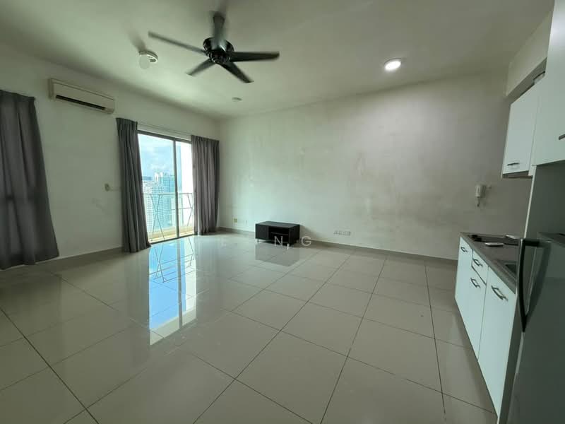Service Residence for Sale at Cybersquare - Yeong . - Living Room - PropertyGuru.com.my