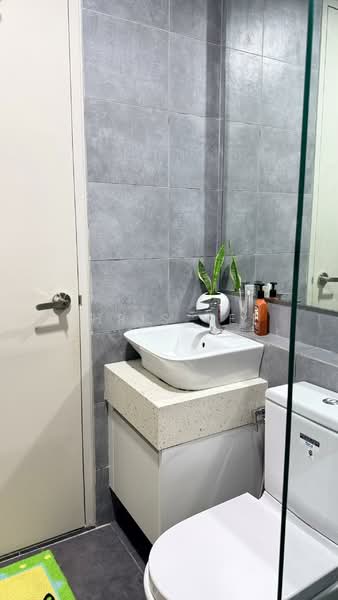 Condominium for Rent at ALIX Residences - Chris Tee - Bathroom - PropertyGuru.com.my