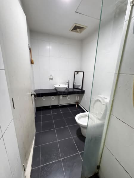 Condominium for Rent at Residence 8 - Jonco Cheong - Bathroom - PropertyGuru.com.my