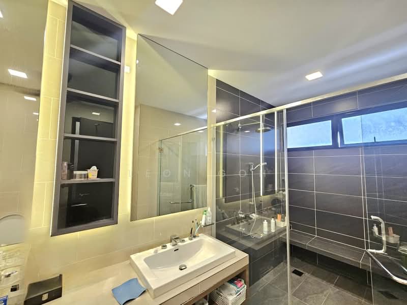 Semi-Detached House for Sale in Eco Sanctuary (Telok Panglima Garang) - Leon Goh - Bathroom - PropertyGuru.com.my