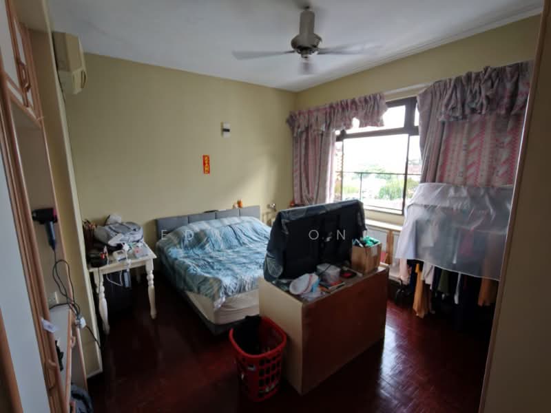 Condominium for Sale at Kondo Berjaya - Edwin Ong - Bedroom - PropertyGuru.com.my