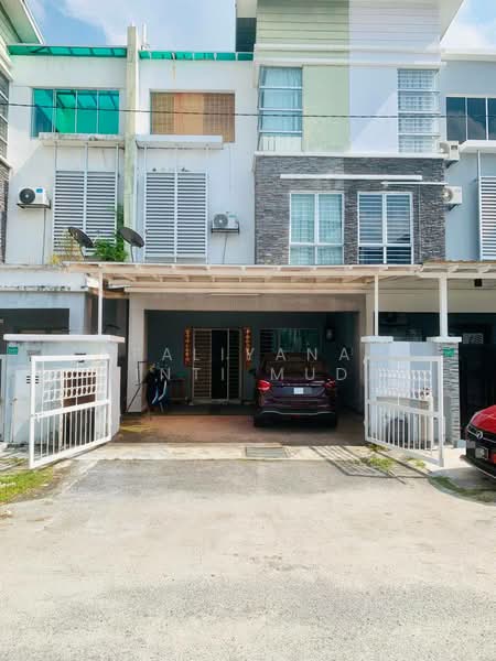 3-storey Terraced House for Sale in Sungai Buloh (Selangor) - Faliyana binti Muda - PropertyGuru.com.my