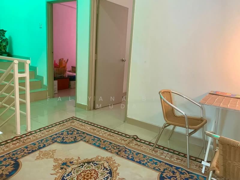 3-storey Terraced House for Sale in Sungai Buloh (Selangor) - Faliyana binti Muda - PropertyGuru.com.my