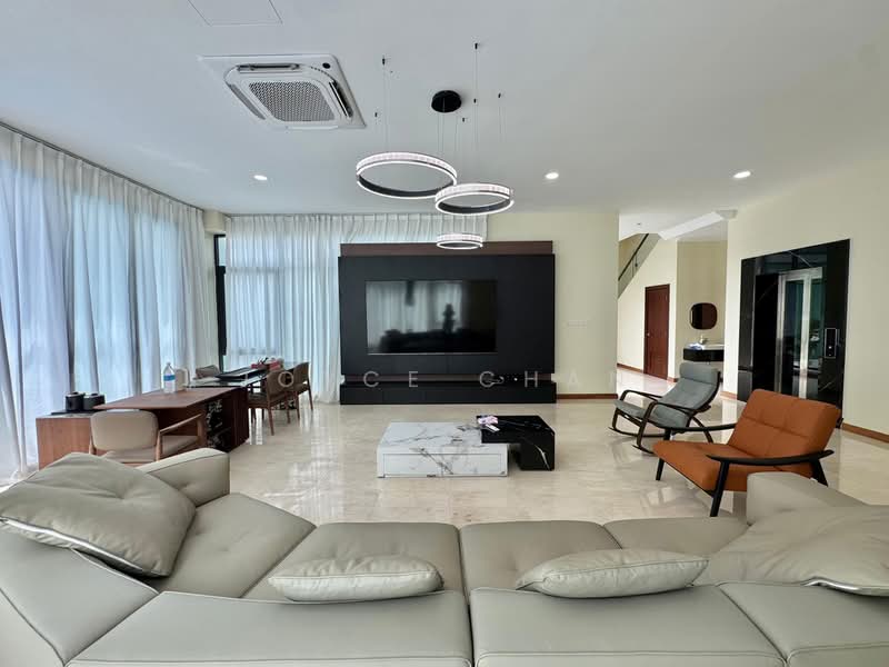 Rumah Banglo untuk Disewa di Subang Jaya (Selangor) - Joyce Chan - Living Room - PropertyGuru.com.my