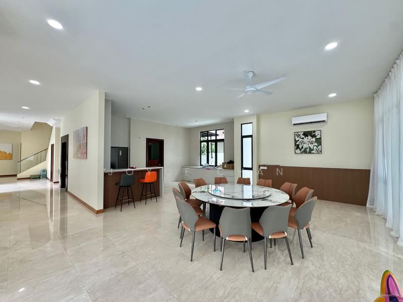 Rumah Banglo untuk Disewa di Subang Jaya (Selangor) - Joyce Chan - Dining Room - PropertyGuru.com.my