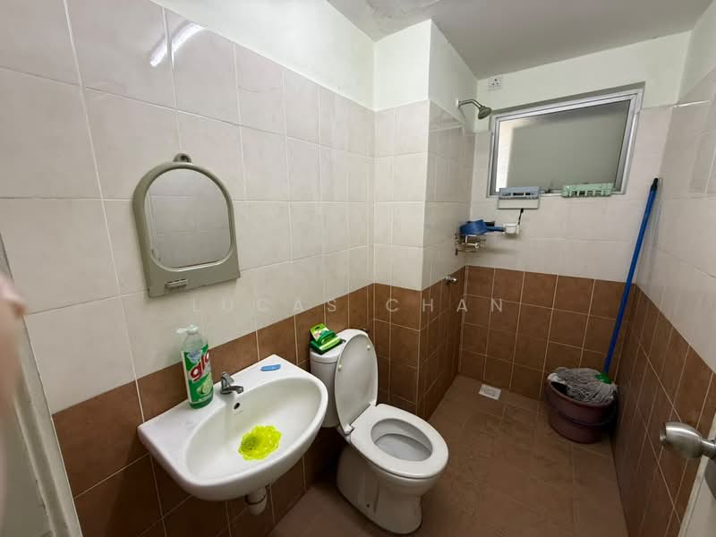Kondominium untuk Disewa di Pearl Avenue - Lucas Chan - Bathroom - PropertyGuru.com.my