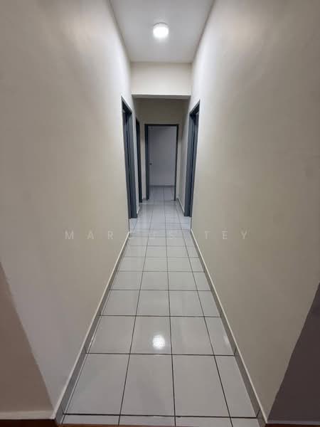 Apartment for Sale at Pangsapuri Pulai Mutiara - Marcus Tey - Corridor - PropertyGuru.com.my