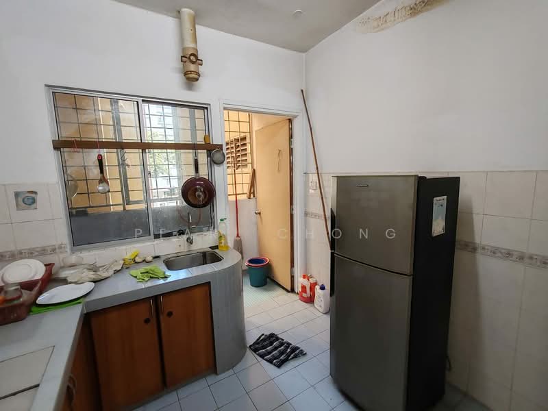 Kondominium untuk Disewa di Sri Desa - Pearl Chong - Kitchen - PropertyGuru.com.my