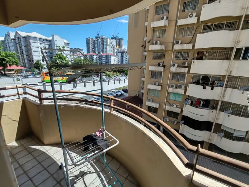 Kondominium untuk Disewa di Sri Desa - Pearl Chong - Balcony - PropertyGuru.com.my