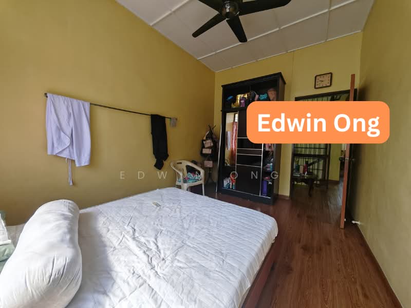2-storey Terraced House for Sale in Gelugor (Penang) - Edwin Ong - Bedroom - PropertyGuru.com.my