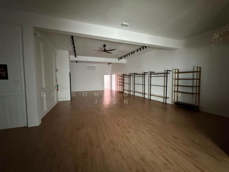 Shop / Office for Rent in Taman Gangsa (Durian Tunggal) - Dicson Loh Wen Jiun - Interior - PropertyGuru.com.my