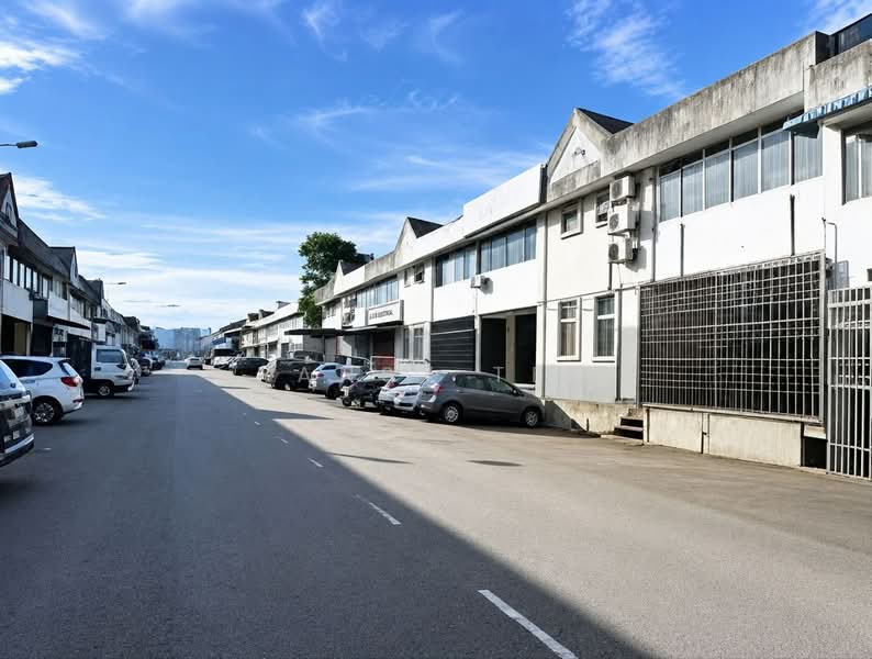 Terrace Factory for Sale in Taman Universiti (Skudai) - Pansy Teo - Exterior - PropertyGuru.com.my