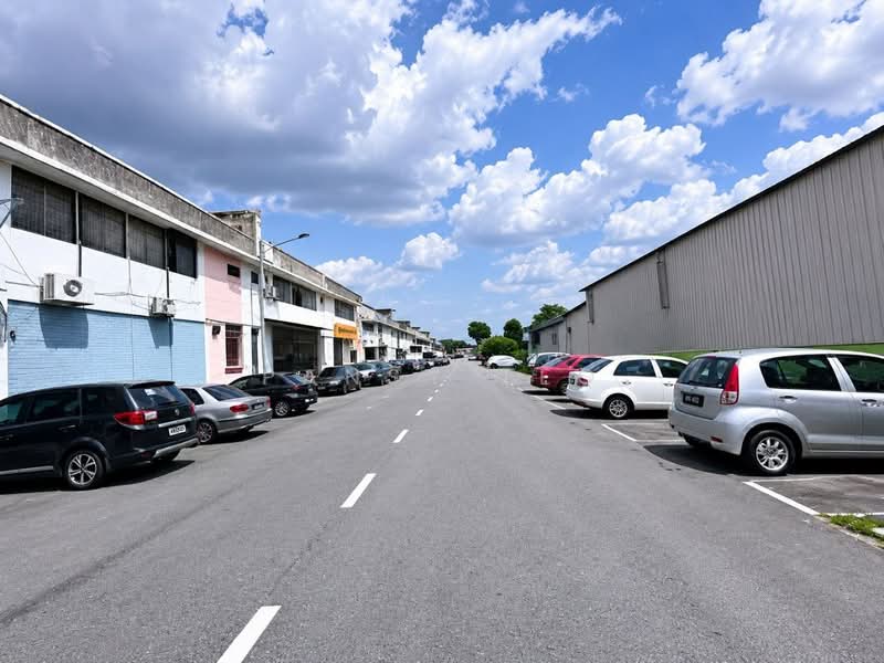 Terrace Factory for Sale in Taman Universiti (Skudai) - Pansy Teo - Exterior - PropertyGuru.com.my