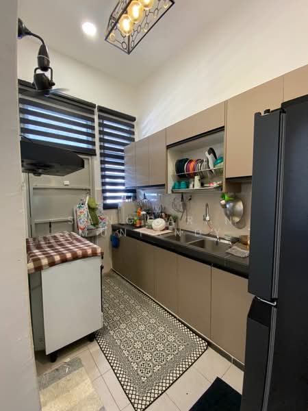 1-storey Terraced House for Sale in Kamunting (Perak) - Sanggaran Muniandy - Kitchen - PropertyGuru.com.my