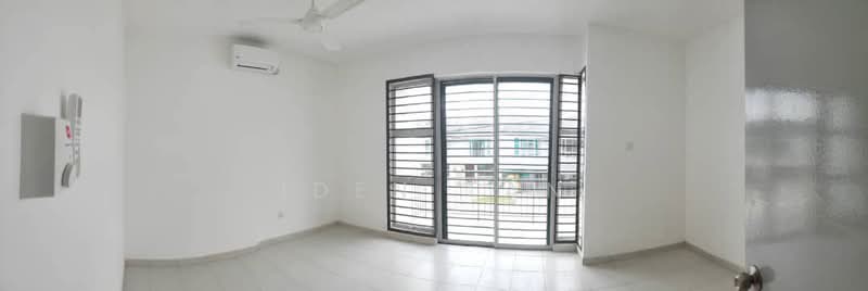 2-storey Terraced House for Sale in Taman Scientex Utama (Senai) - Iden Tan - Living Room - PropertyGuru.com.my