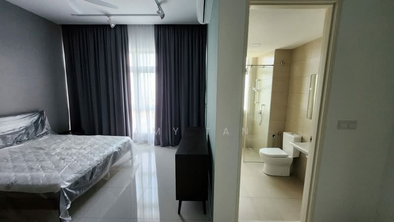 Kondominium untuk Dijual di Ferringhi Residence 2 - Amy Tan - Bedroom - PropertyGuru.com.my