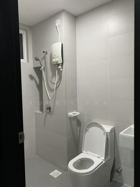 Service Residence for Rent at TRELLIS RESIDENCES - Robbie Tan - Bathroom - PropertyGuru.com.my