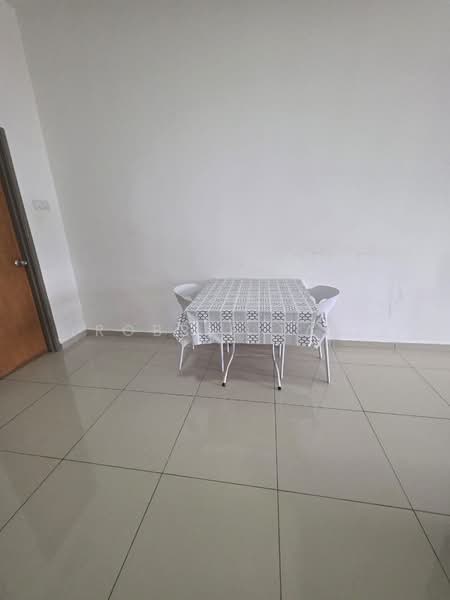 Apartment for Rent at Zennith Suites (Pangsapuri Kebun Teh) - Robbie Tan - Interior - PropertyGuru.com.my
