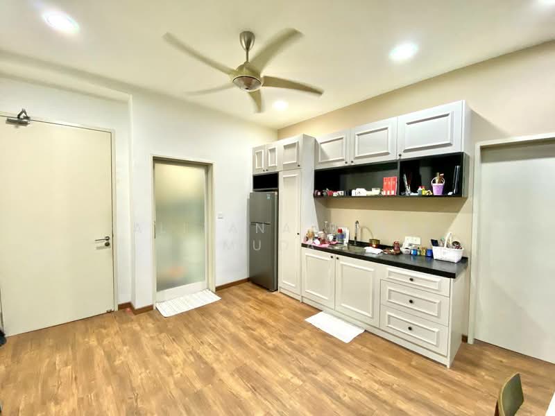 Servis Apartment untuk Dijual di LakePark Residence @ KL North - Faliyana binti Muda - PropertyGuru.com.my