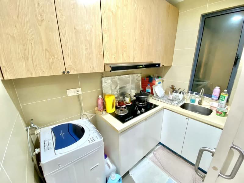 Servis Apartment untuk Dijual di LakePark Residence @ KL North - Faliyana binti Muda - PropertyGuru.com.my