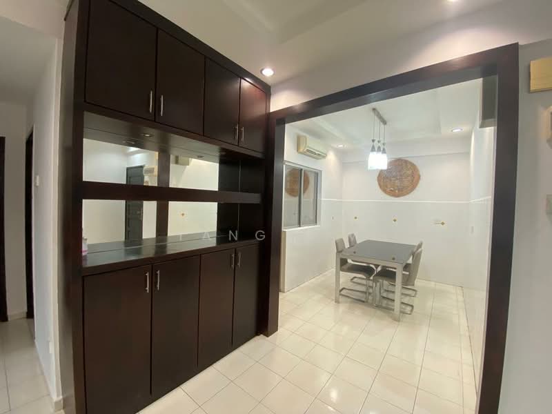 Kondominium untuk Disewa di Putra Place Condominium - Yang Lim - Dining Room - PropertyGuru.com.my
