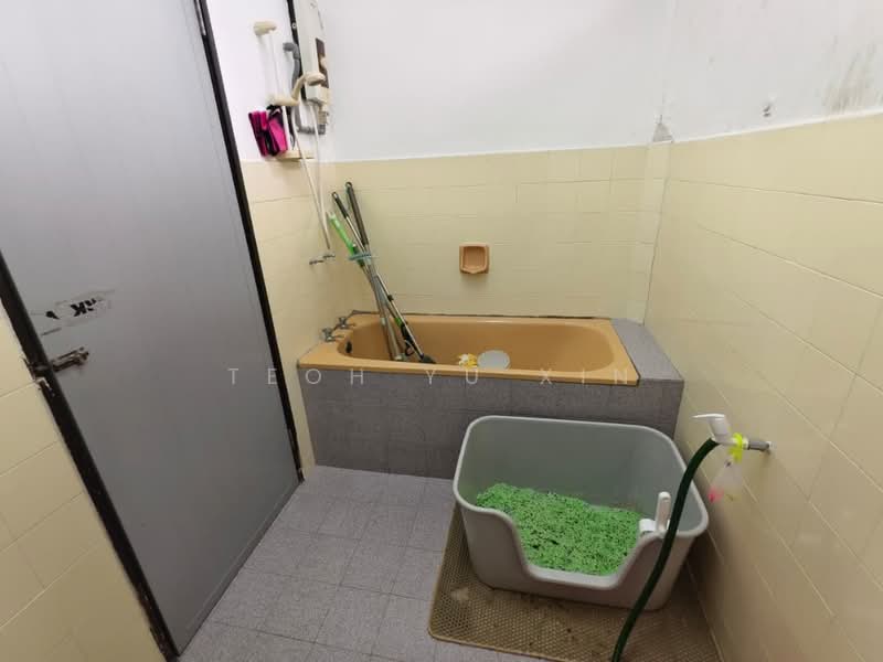 2-storey Terraced House for Sale in Taman Skudai Baru (Skudai) - Teoh Yu Xin - Bathroom - PropertyGuru.com.my