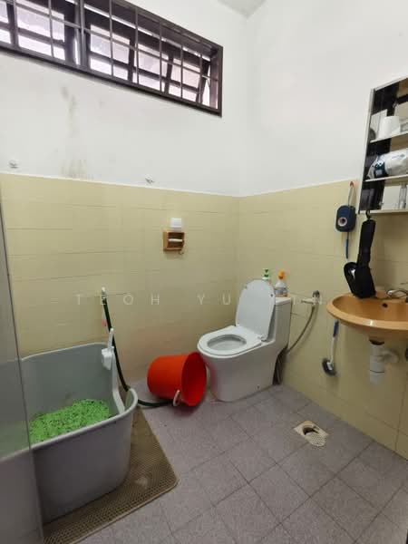 2-storey Terraced House for Sale in Taman Skudai Baru (Skudai) - Teoh Yu Xin - Bathroom - PropertyGuru.com.my