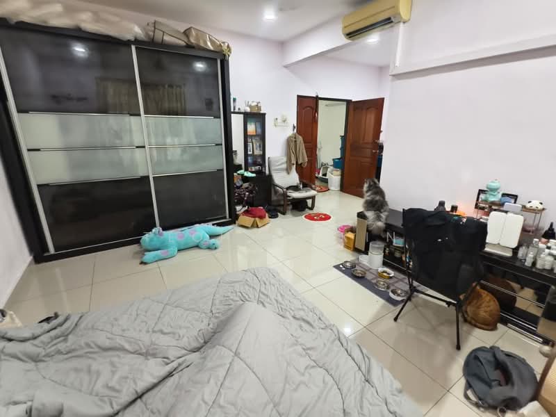2-storey Terraced House for Sale in Taman Skudai Baru (Skudai) - Teoh Yu Xin - Bedroom - PropertyGuru.com.my