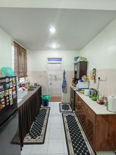 Apartment for Sale at Vista Pinggiran Apartment - Azli Ibrahim - Kitchen - PropertyGuru.com.my