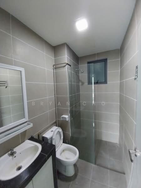 Pangsapuri untuk Dijual di Ria @ Amaniah Mulia - Bryan Cho - Bathroom - PropertyGuru.com.my