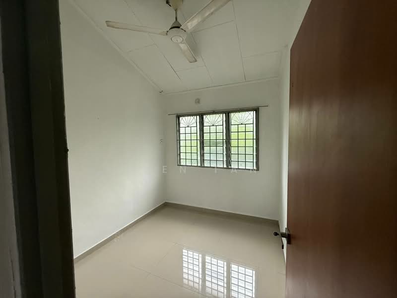 2-storey Terraced House for Sale in Taman Desa Cemerlang (Ulu Tiram) - Iden Tan - Interior - PropertyGuru.com.my