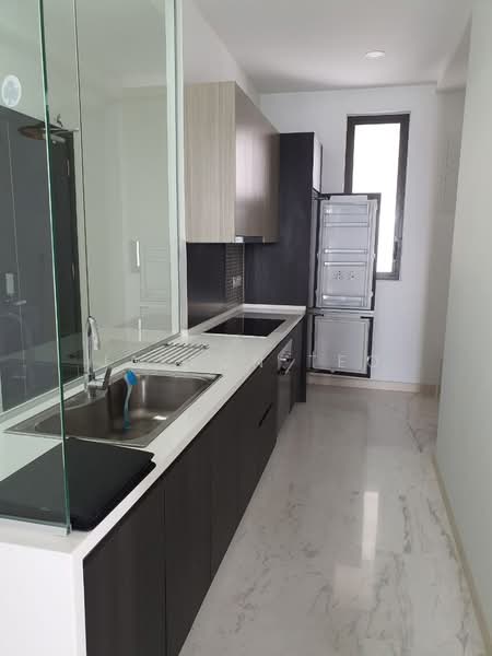 Servis Apartment untuk Disewa di Setia Sky 88 - Jayson Teo - Kitchen - PropertyGuru.com.my