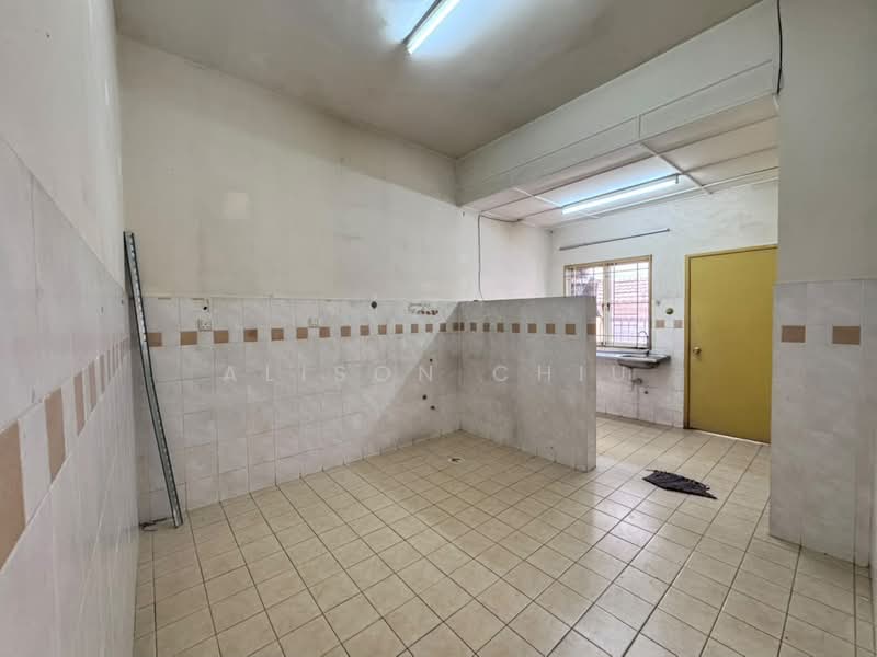 Rumah Teres 2 Tingkat untuk Dijual di Fortune Park Kepong (Kepong) - Alison Chiu - Kitchen - PropertyGuru.com.my