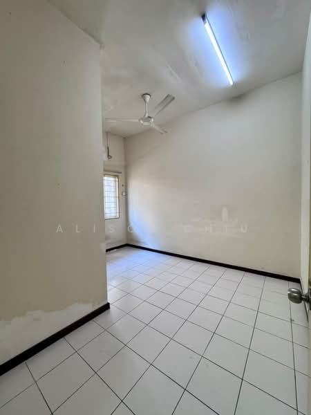 Rumah Teres 2 Tingkat untuk Dijual di Fortune Park Kepong (Kepong) - Alison Chiu - Interior - PropertyGuru.com.my