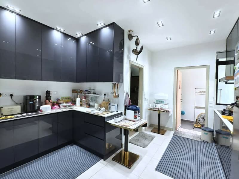 Cluster House for Sale in Iskandar Puteri (Nusajaya) (Johor) - Karl Lim - Kitchen - PropertyGuru.com.my